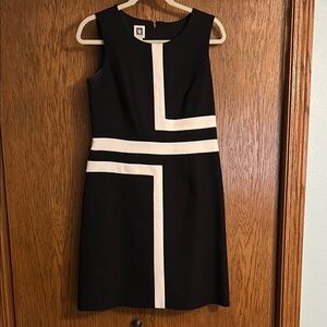 Anne Klein Black and White Sheath Mini Dress